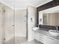 3 Bedroom Apartment Bathroom-Mantra Esplanade