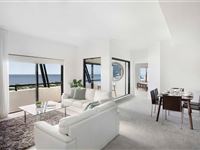 3 Bedroom Apartment Lounge-Mantra Esplanade